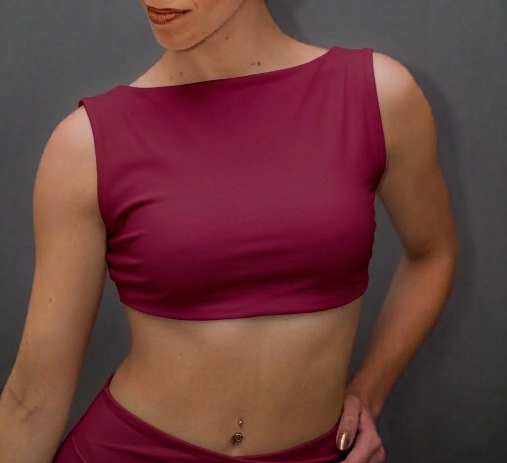 Top Ana Burdeos