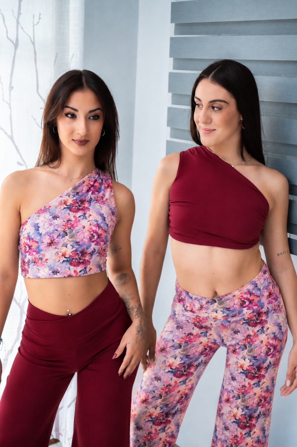 Conjunto Anastasia Flores Burdeos