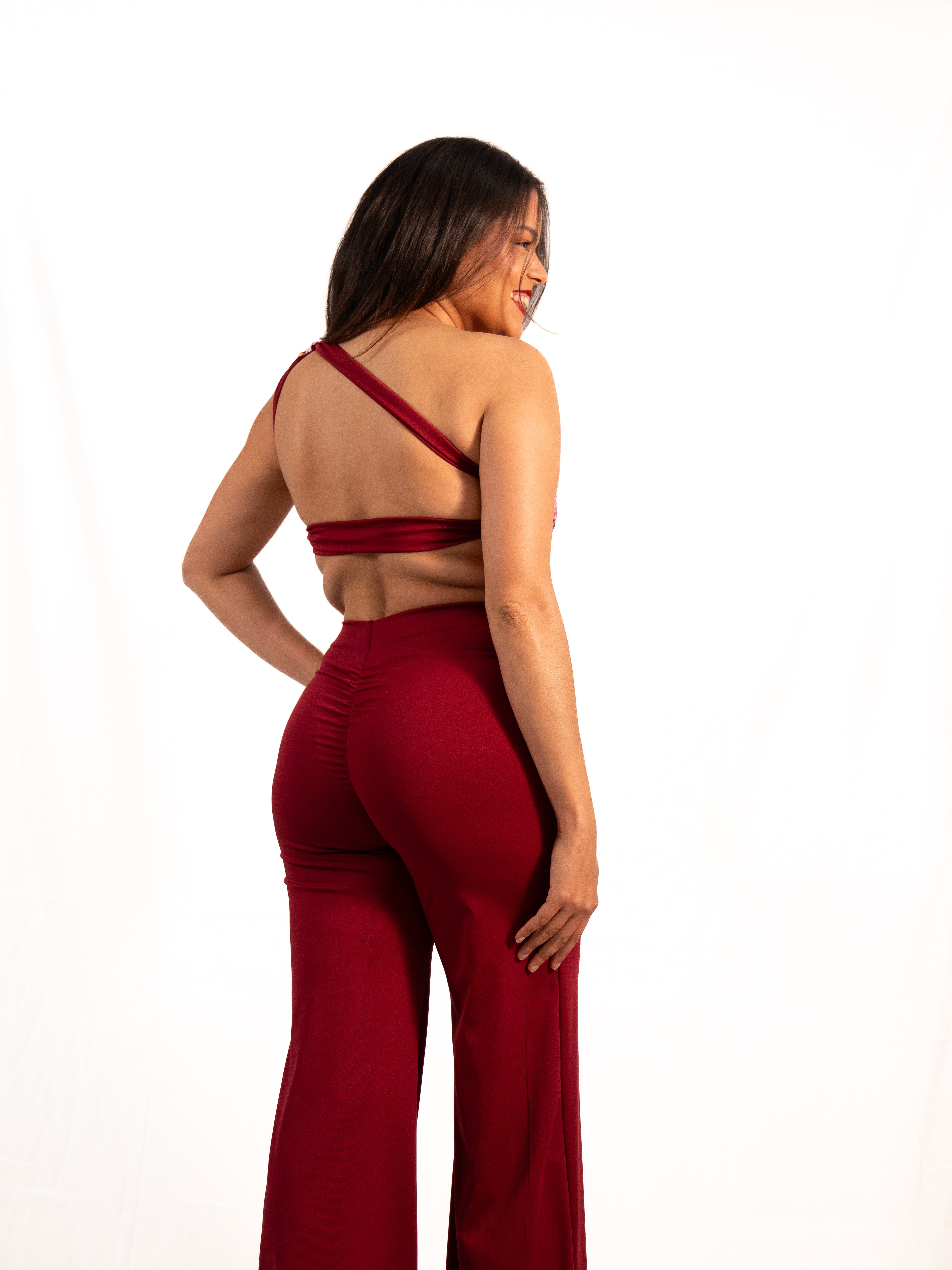 Top Anastasia Flores Burdeos